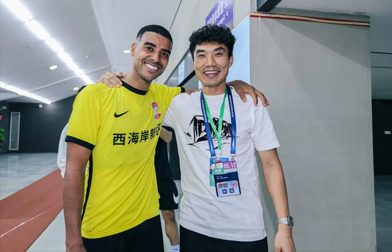 AA, 毕竟归化球 AA, 毕竟归化球